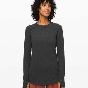 lululemon Still Lotus knit reversibleDark Gray Crew Neck Sweater size xs small